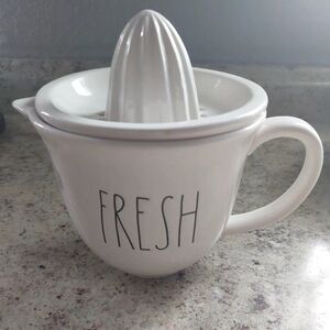 New Rae Dunn Juicer "Fresh"